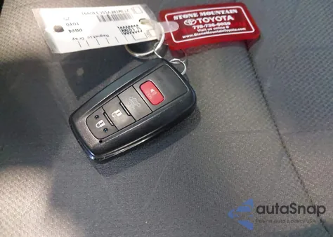 2025 Toyota Rav4 Xle z USA, uszkodzony, nr VIN 2T3W1RFV5SC330991